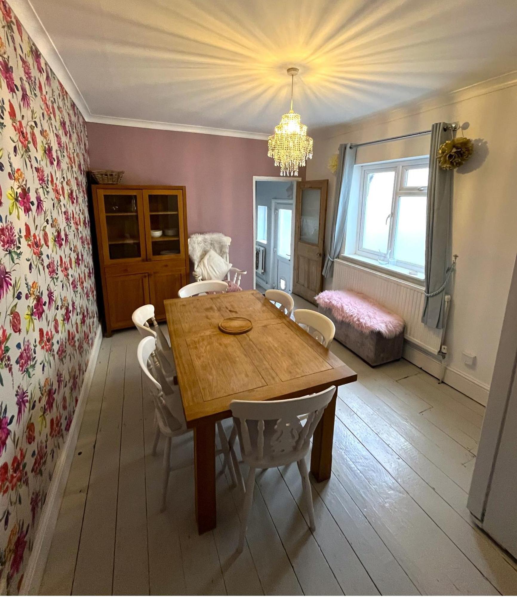 Charming Cottage Retreat With Garden - Sleeps 12 Bristol Eksteriør bilde